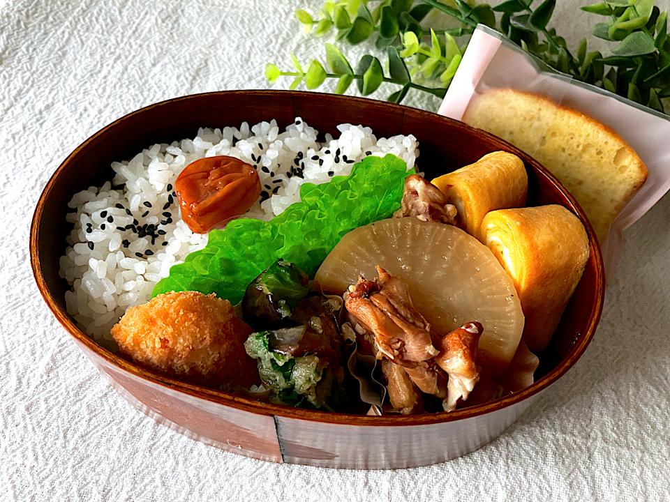 ＊0080. 鶏手羽大根＆揚げ茄子のみぞれ煮🍆娘ちゃんの高校生弁当🍱＊